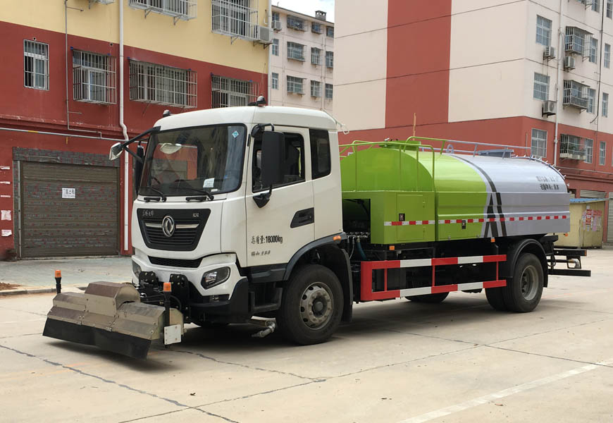 天錦高壓路面清洗車(chē)