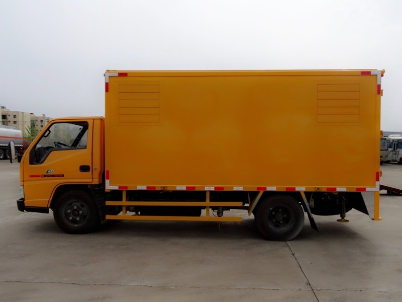 江鈴小型應(yīng)急發(fā)電車、電源車