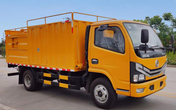 東風(fēng)D6污水處理車(chē)（藍(lán)牌）