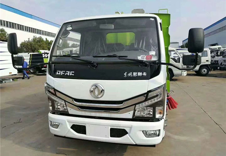 東風(fēng)多利卡5方掃路車 國六